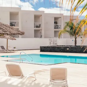 Piso Tranquilo,piscina Comunitaria.zona Turística Appartamento